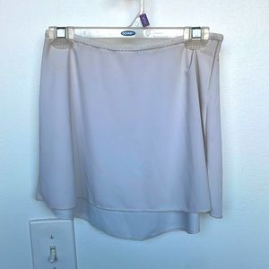 White Elevé “little black skirt” style